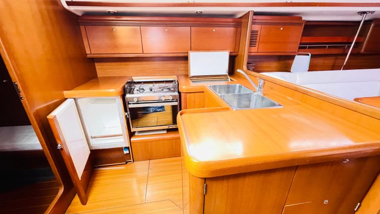 2006-grand-soleil-50-sail-9545415-20240918064739357-1_XLARGE
