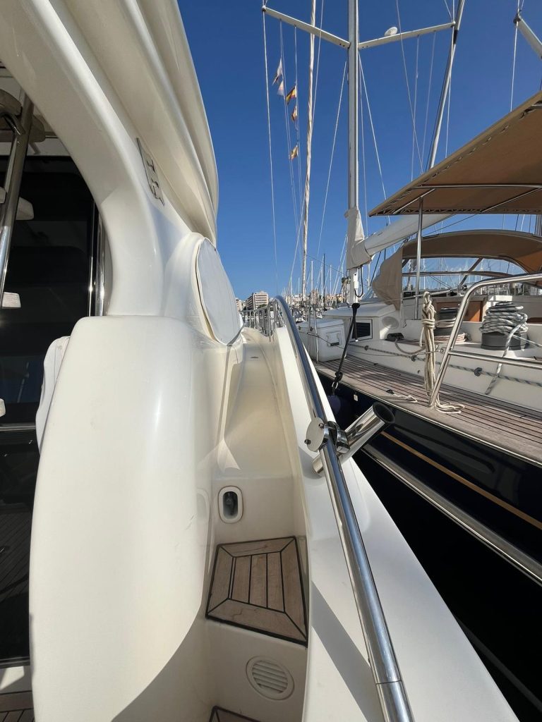 2010-ferretti-yachts-470-power-9521704-20240827053135544-1_XLARGE