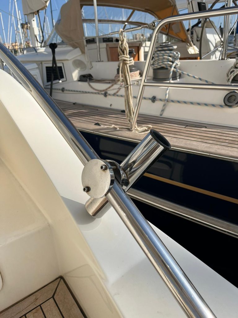 2010-ferretti-yachts-470-power-9521704-20240827053137540-1_XLARGE