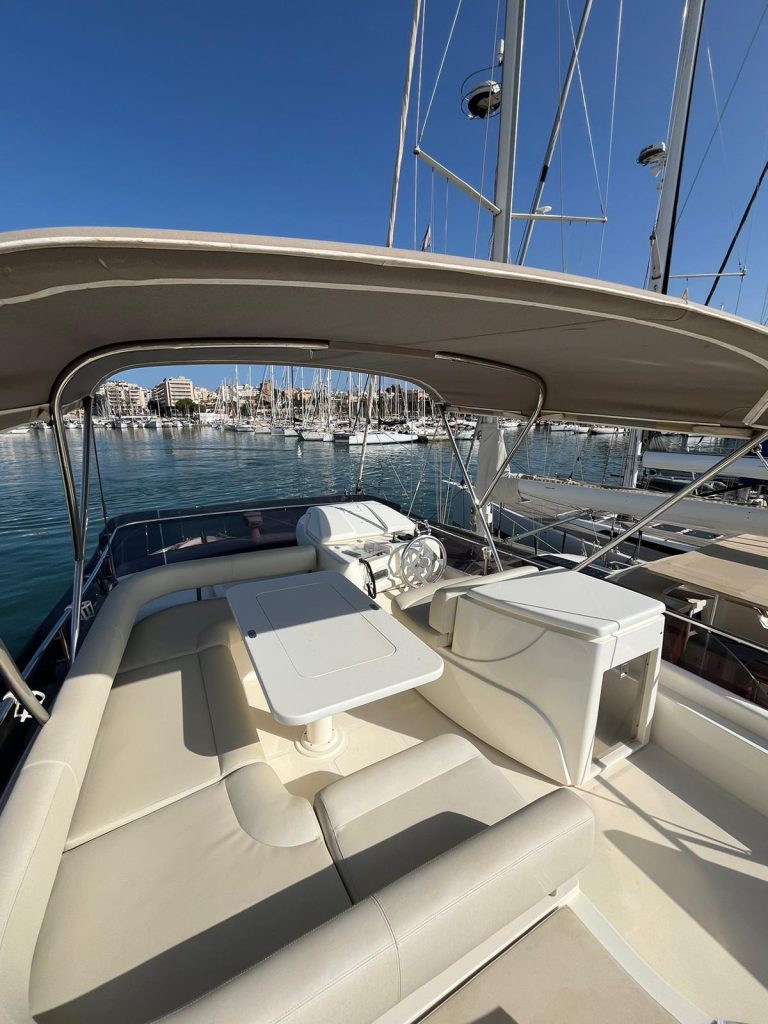 2010-ferretti-yachts-470-power-9521704-20240827053155725-1_XLARGE