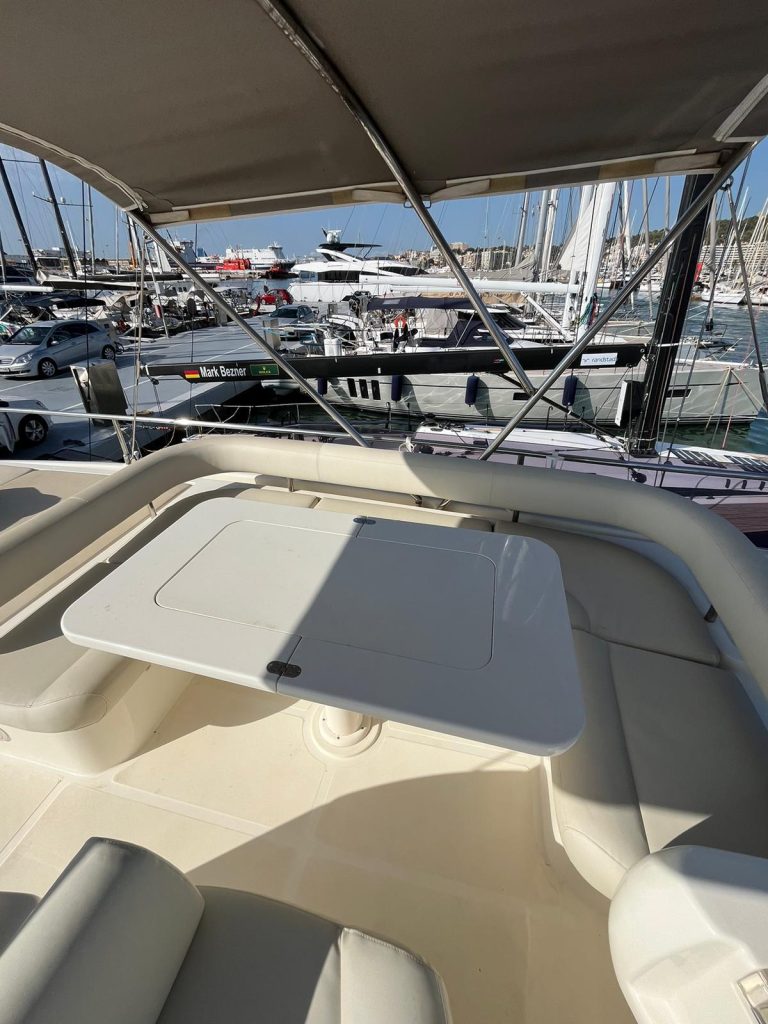 2010-ferretti-yachts-470-power-9521704-20240827053201676-1_XLARGE
