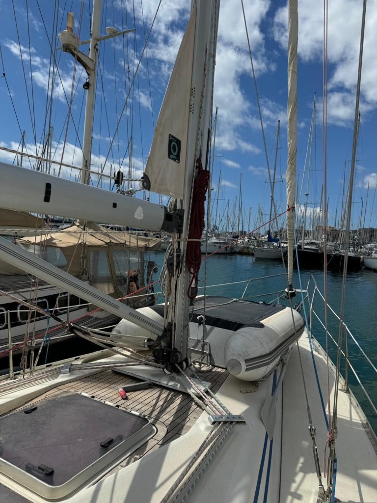 1992-bavaria-350-caribic-sail-9390437-20240515034345660-1_XLARGE