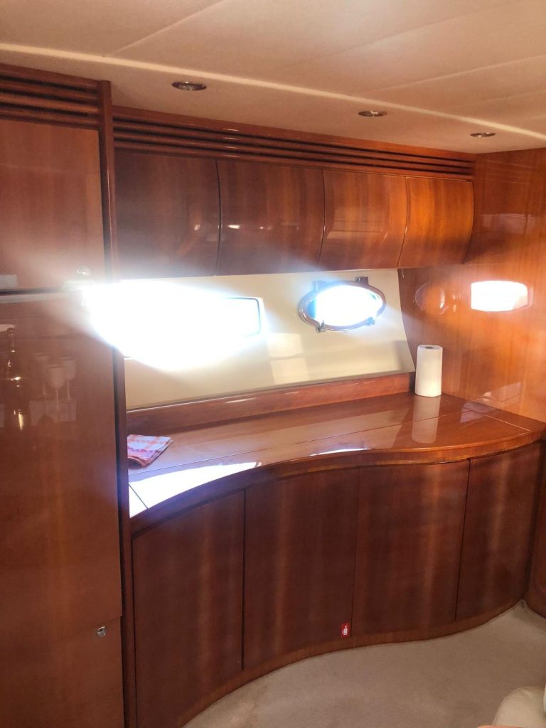 2006-pershing-43-power-9353190-20240423022324850-1_XLARGE