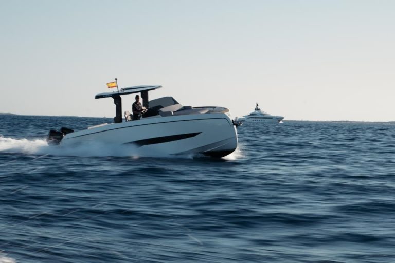 Photo 16-5-26, 19 07 20