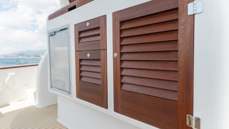 uploads_barcos_g38_exterior_985x555_c_dsc2791