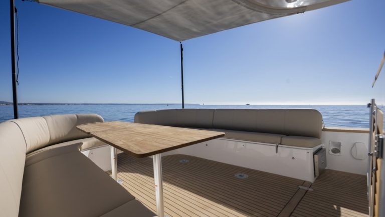 uploads_barcos_g38_exterior_985x555_c_girbau-34