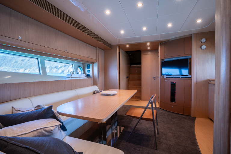 681080fd58e75ed1e765e722_SMART YACHTS_21