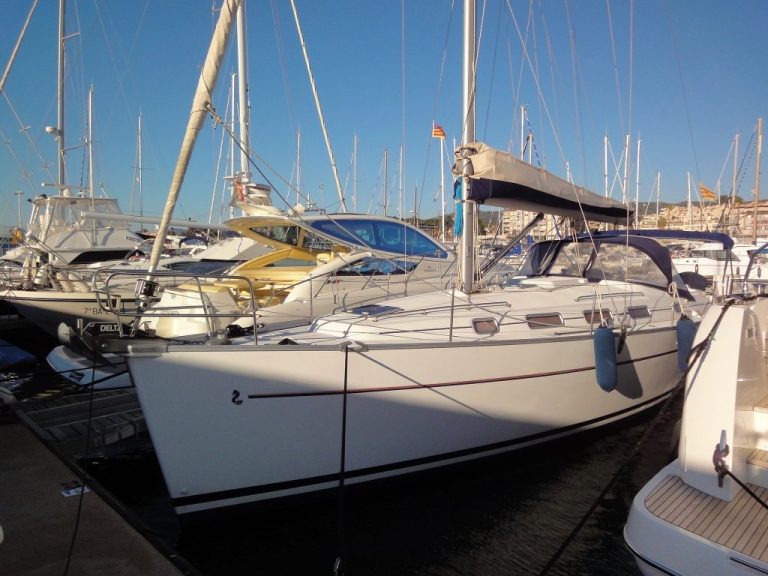 Beneteau-Cyclades-39.3-2-1024x768