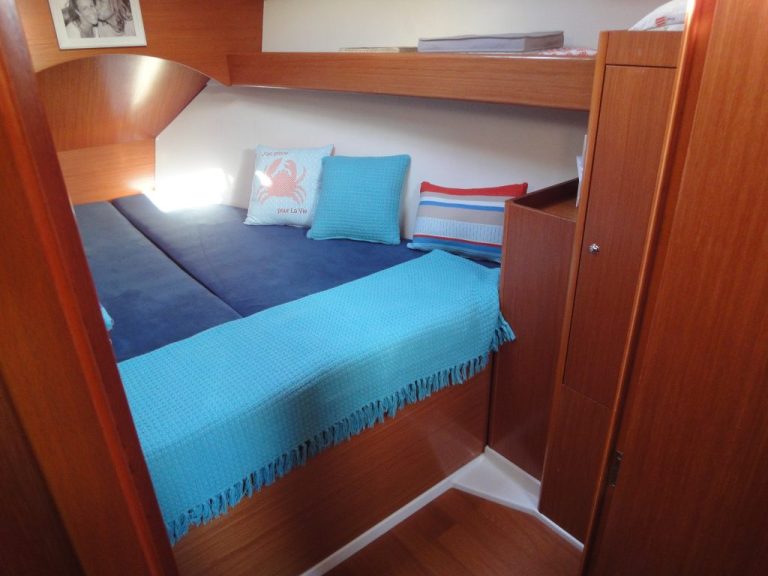 Beneteau-Cyclades-39.3-25-1024x768