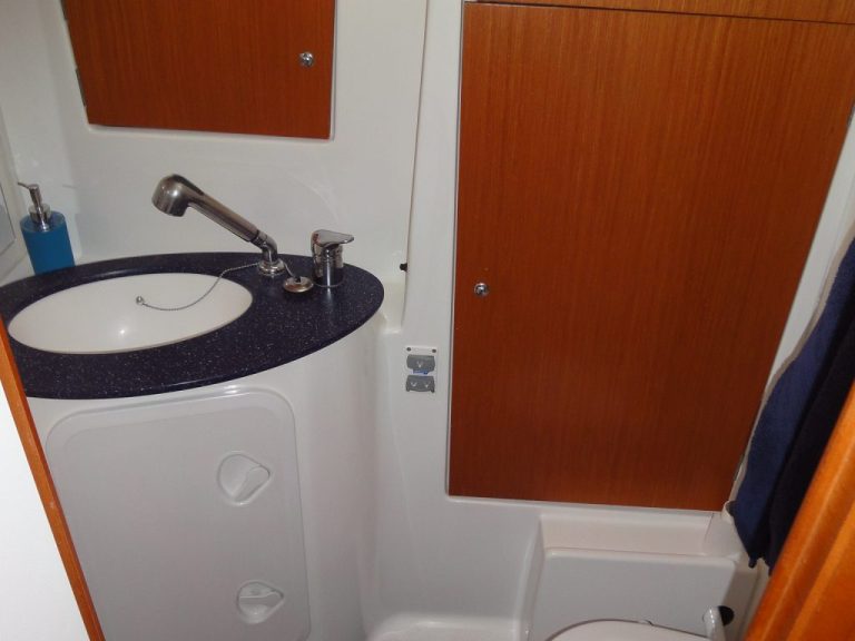 Beneteau-Cyclades-39.3-29-1024x768