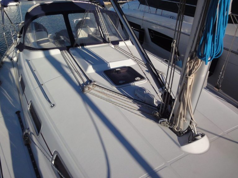 Beneteau-Cyclades-39.3-3-1024x768