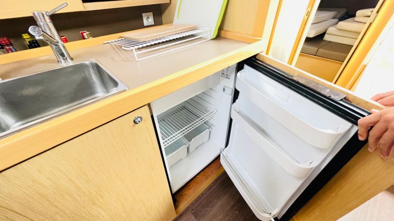 beneteau-oceanis-38-23_1755605876557