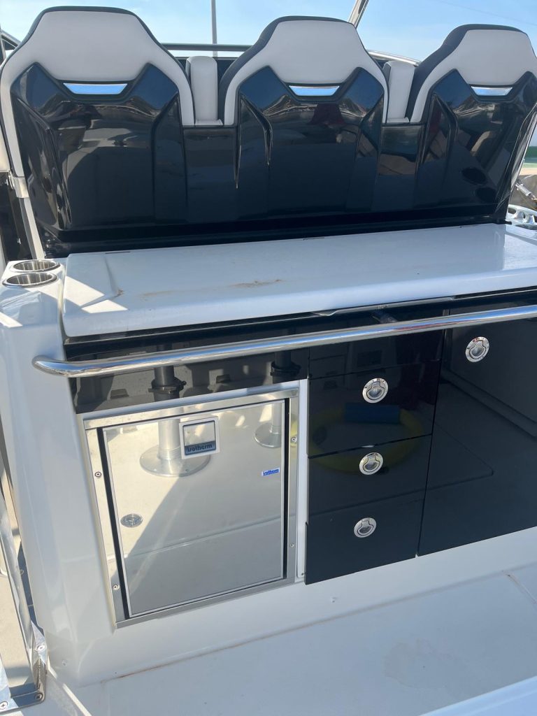 jeanneau-cap-camarat-10-5-13_1761842370622