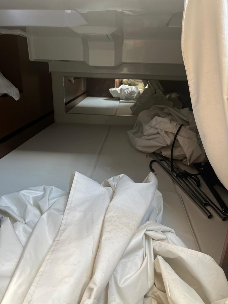 jeanneau-cap-camarat-10-5-21_1761842371779