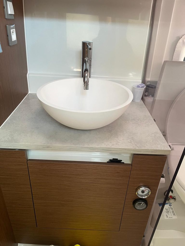 jeanneau-cap-camarat-10-5-23_1761842372084