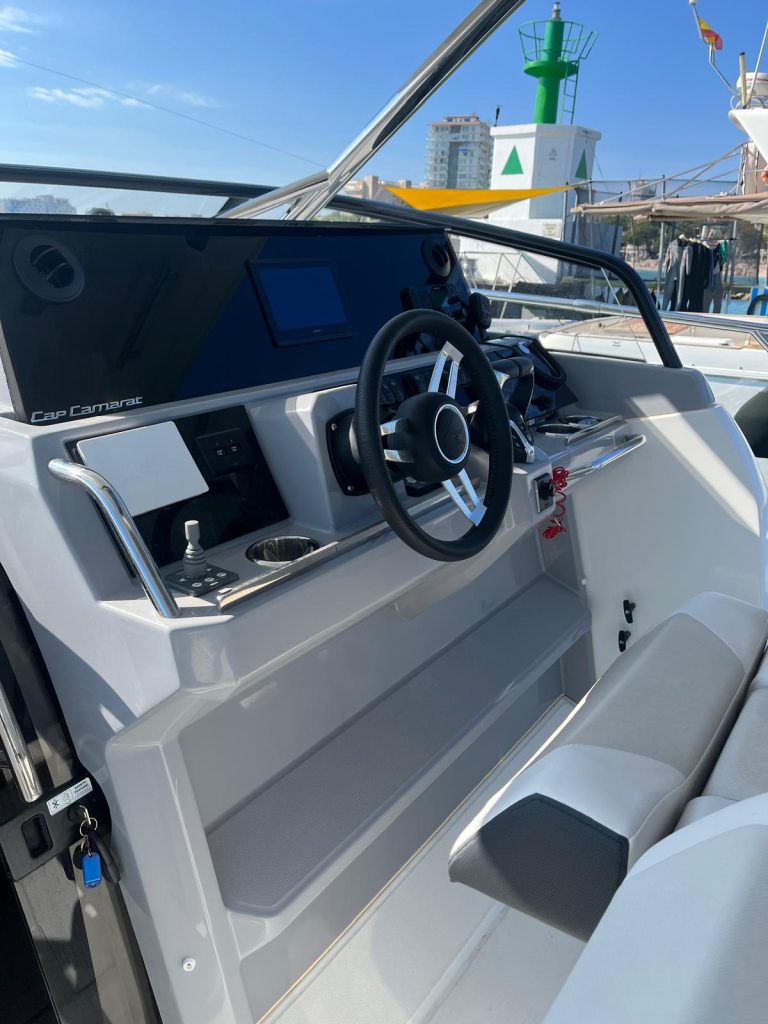 jeanneau-cap-camarat-10-5-6_1761842369541