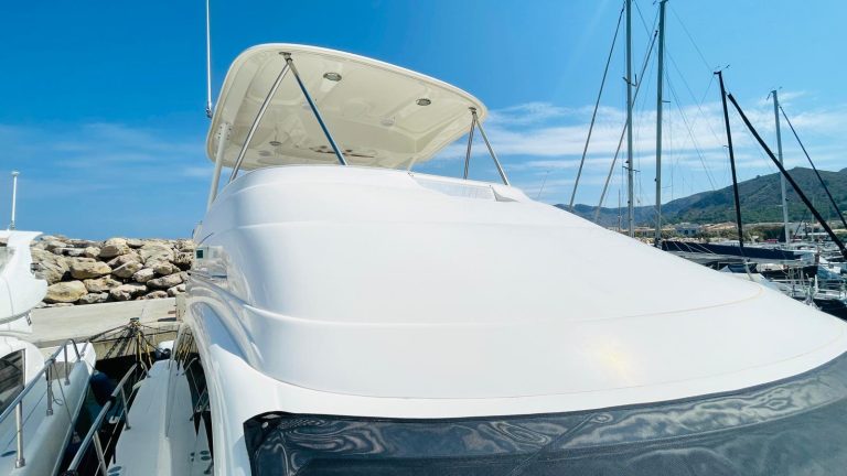 sea-ray-58-sedan-bridge-14_1756138435692