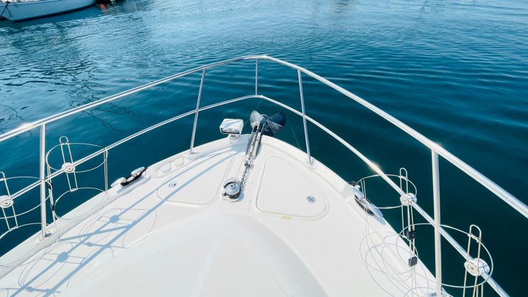 sea-ray-58-sedan-bridge-20_1756138436482