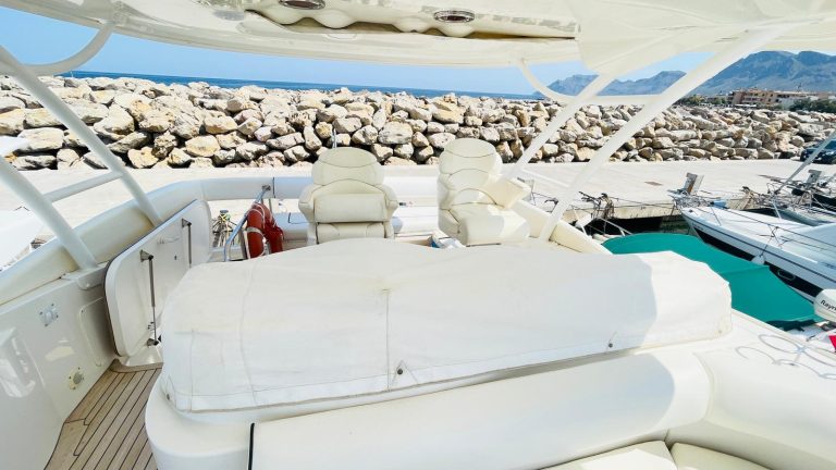 sea-ray-58-sedan-bridge-38_1756138439048