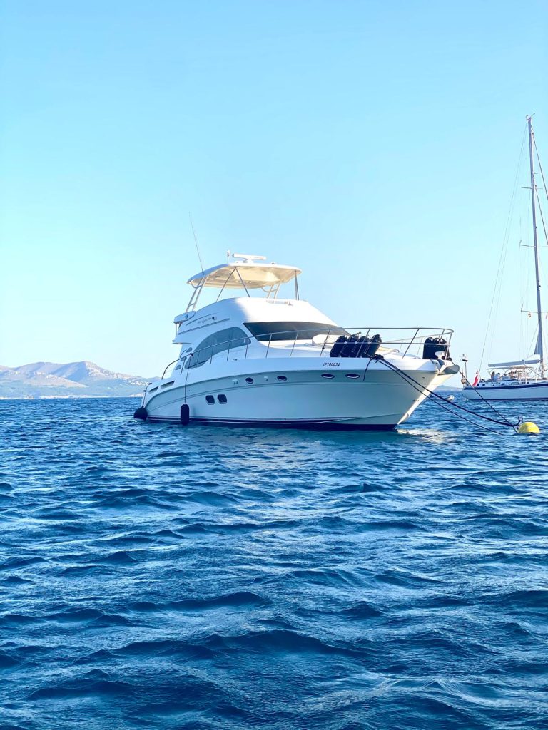 sea-ray-58-sedan-bridge-51_1756138440962