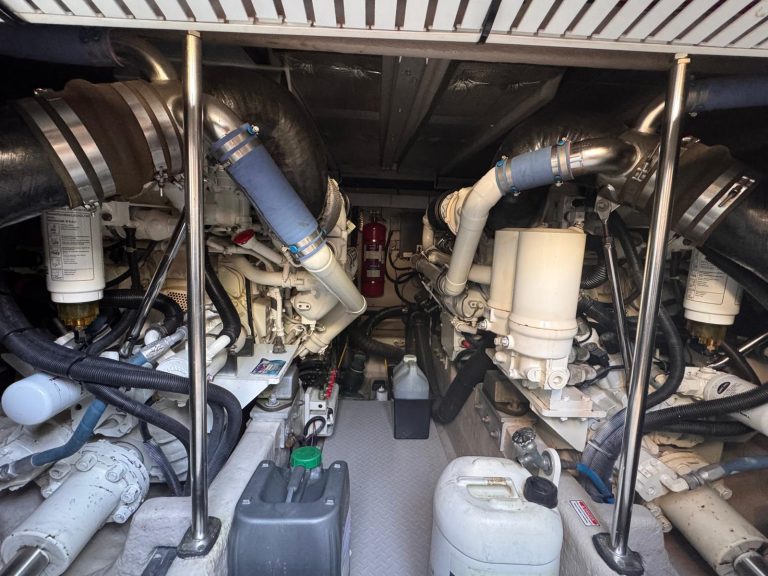 sea-ray-58-sedan-bridge-72_1756138444336