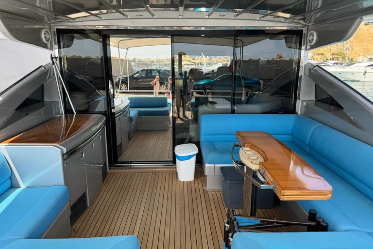 2006-princess-yachts-v70-power-7047100-20240905091437469-1_XLARGE