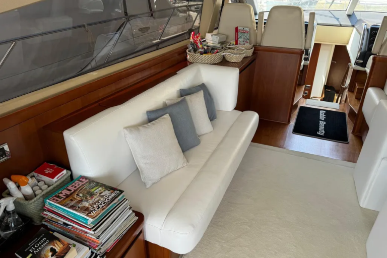 2006-princess-yachts-v70-power-7047100-20240905091451111-1_XLARGE