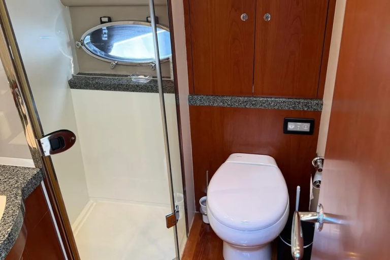 2006-princess-yachts-v70-power-7047100-20240905091614552-1_XLARGE