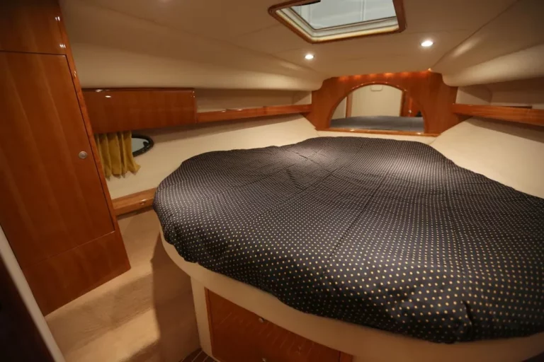 2003-windy-37-grand-mistral-power-9826430-20250604075504659-1_XLARGE