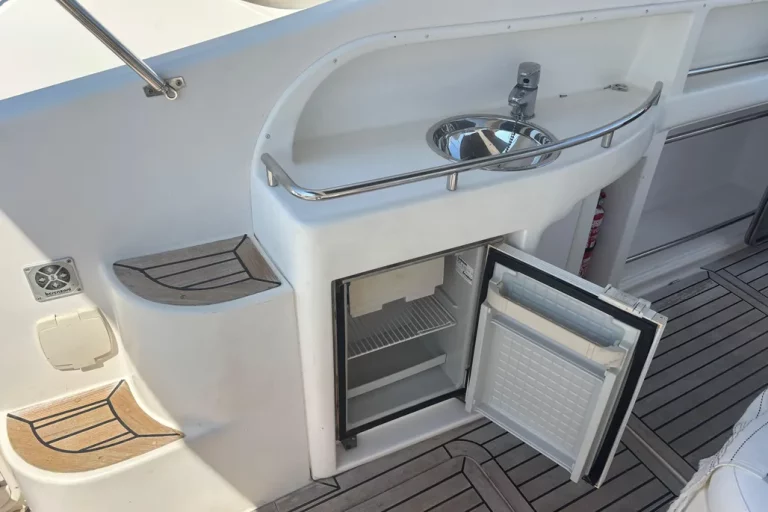 2003-windy-37-grand-mistral-power-9826430-20250721021012503-1