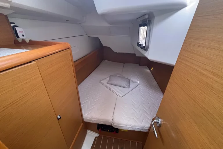 2012-jeanneau-sun-odyssey-379-sail-10077631-20260209040808551-4