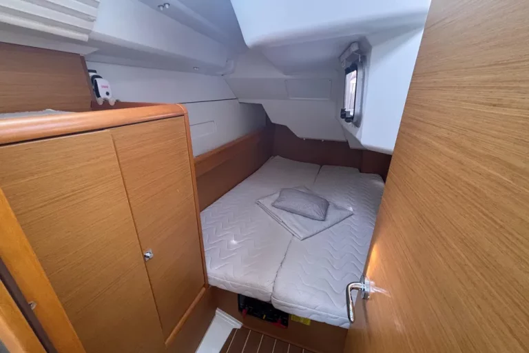 2012-jeanneau-sun-odyssey-379-sail-10077631-20260209040811803-2