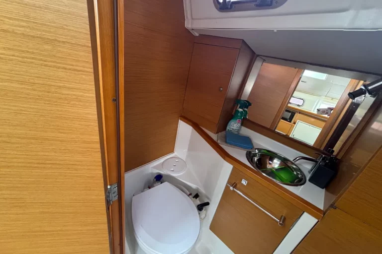 2012-jeanneau-sun-odyssey-379-sail-10077631-20260209040901363-1