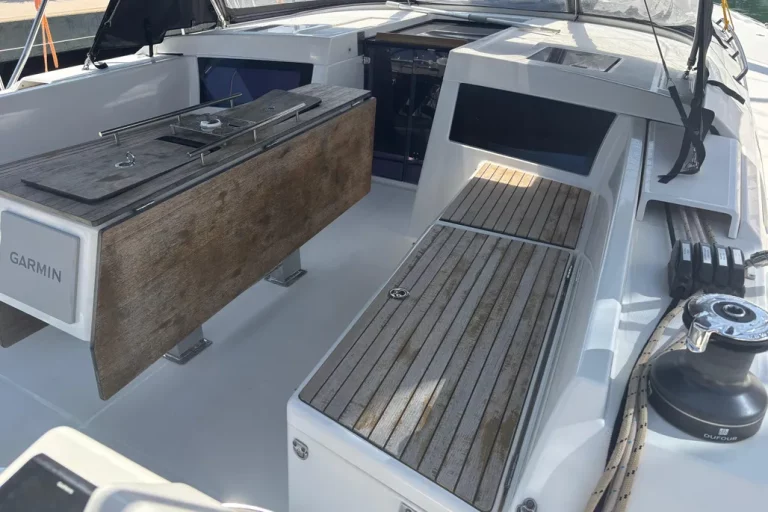 2021-dufour-470-sail-9827708-20250623033509406-1