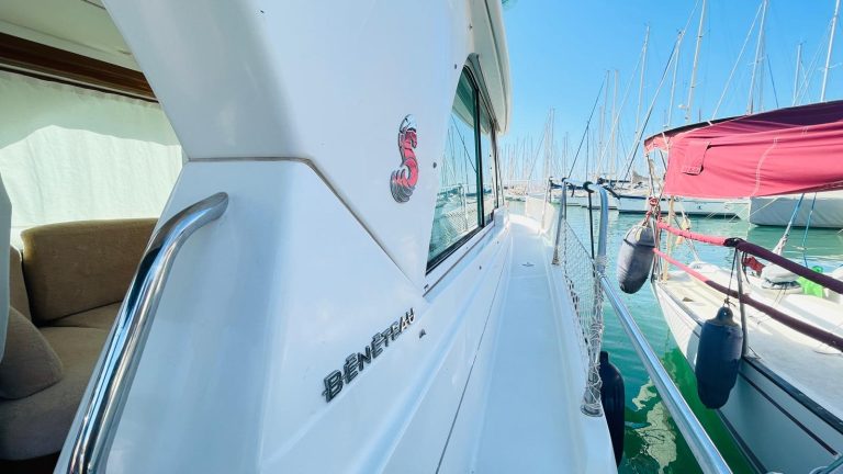 beneteau-antares-fly-9-80-10_1752848095184