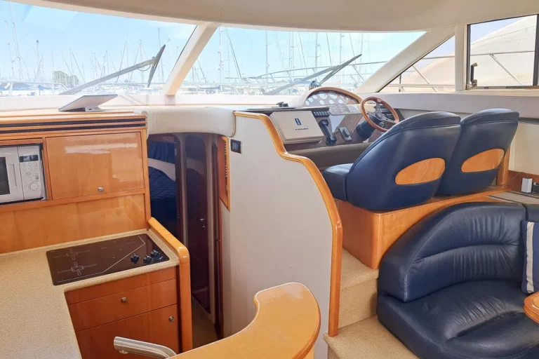 2002-princess-45-flybridge-power-9831490-20250608043800353-1_XLARGE