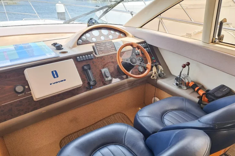 2002-princess-45-flybridge-power-9831490-20250608043811328-1_XLARGE