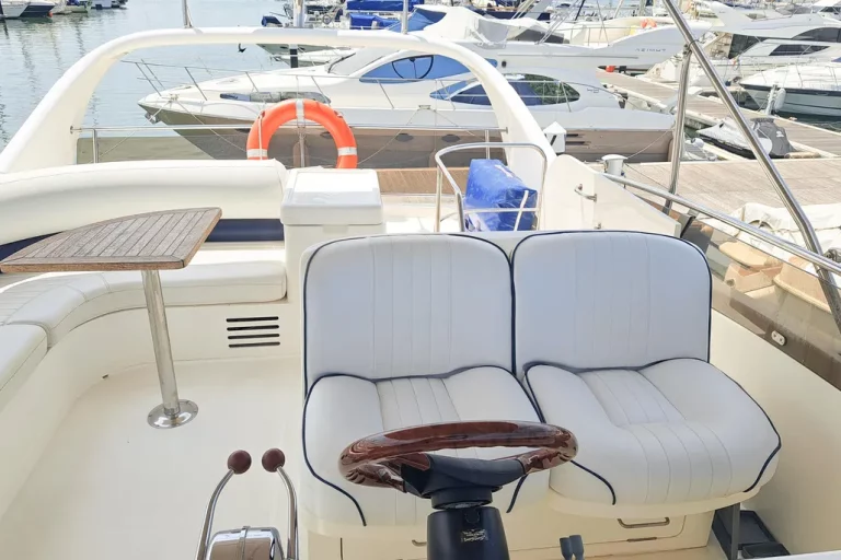 2002-princess-45-flybridge-power-9831490-20250608043826298-1_XLARGE