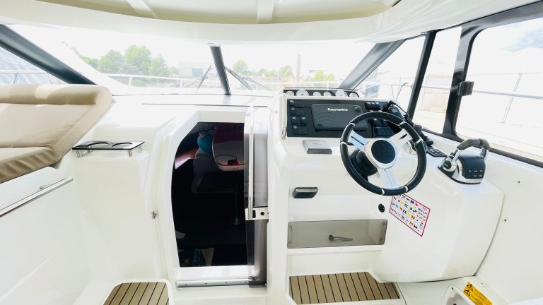 jeanneau-leader-36-venta-32_1726757665458