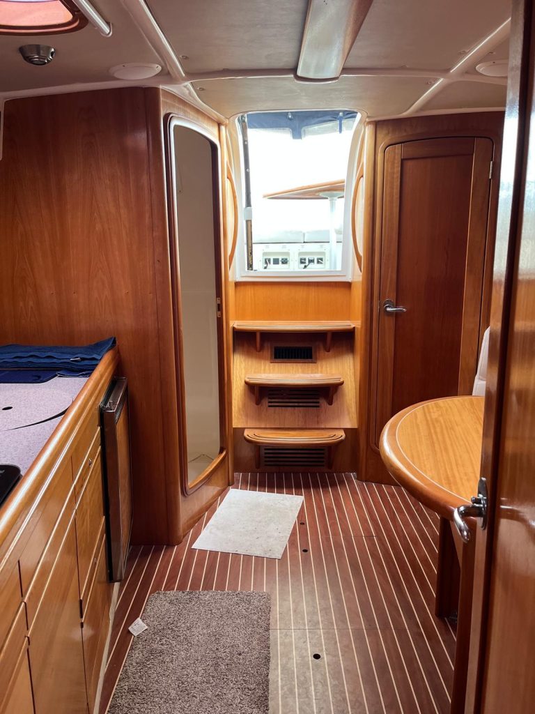 bavaria-yachts-38-sport-ht-0_1765277749282