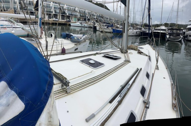 dufour-yachts-43-0_1781160654680