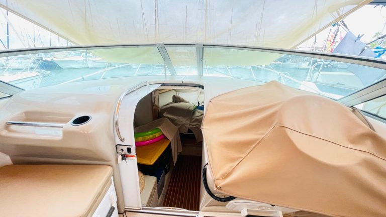 riviera-3000-offshore-26_1753437146711