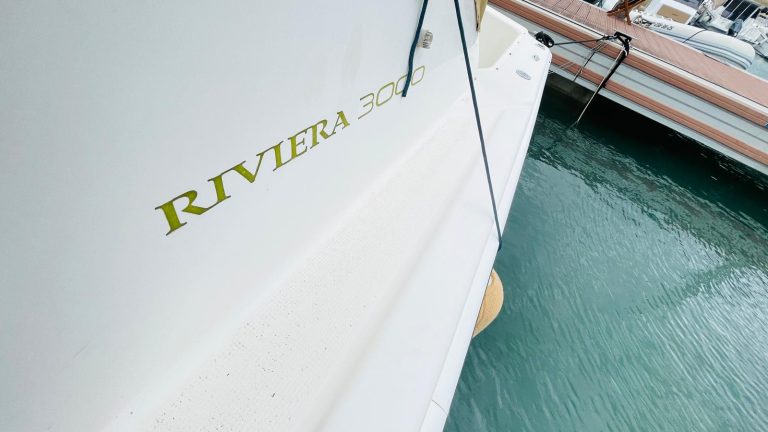 riviera-3000-offshore-2_1753437143007