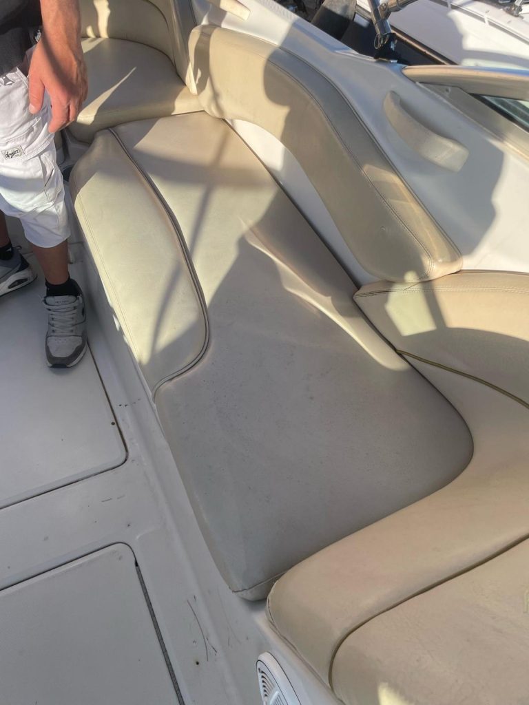 sea-ray-240-sundeck-1_1774962385467