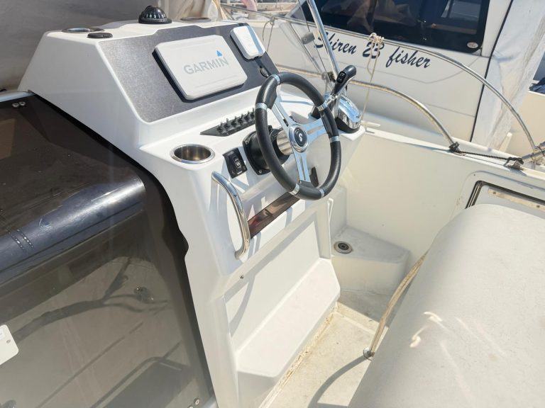 beneteau-flyer-7-sundeck-3_1783607433316