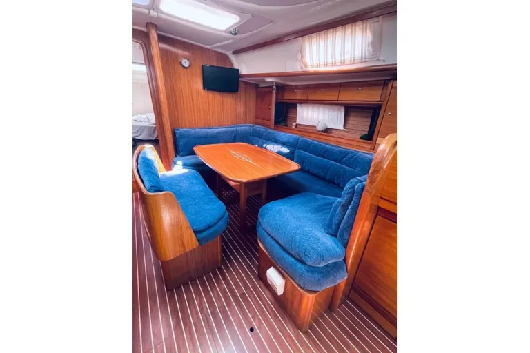 2005-bavaria-cruiser-39-sail-10241908-20260706064424986-1