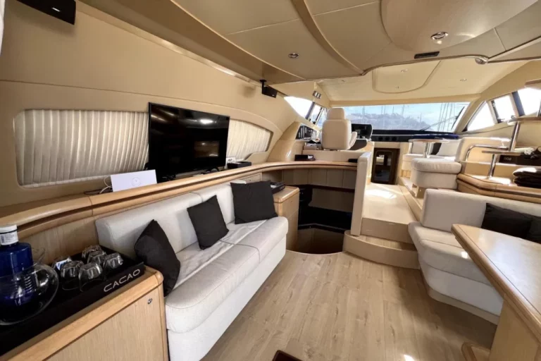2005-ferretti-yachts-550-power-10160986-20260424043020441-1_1780386828-1024x683