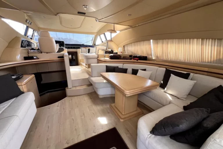 2005-ferretti-yachts-550-power-10160986-20260424043020982-2_1780386831-1024x683