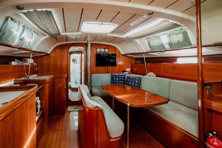 beneteau-oceanis-400-17_1789052421660