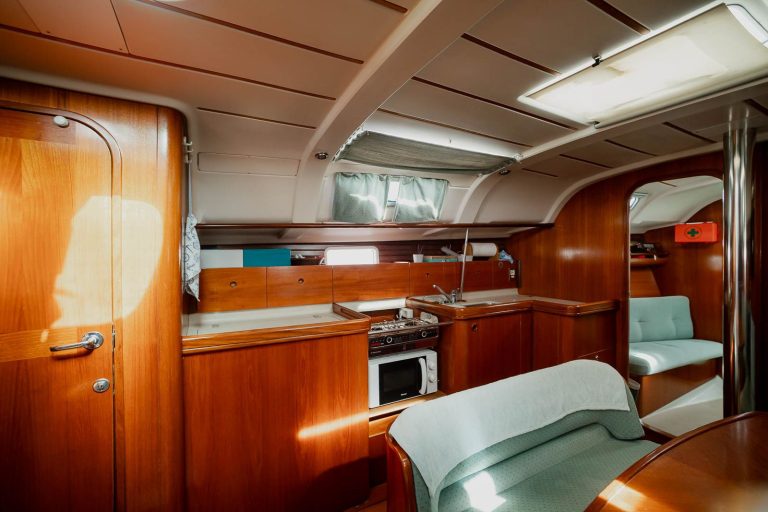 beneteau-oceanis-400-26_1789052423528